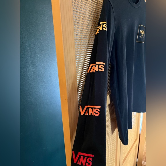 Vans Boys M Long Sleeve - Picture 2 of 4